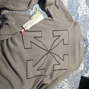 Off white sweater BRAND NEW with TAGS as seen